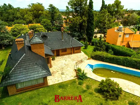 Casa 5 ambientes con 5 baños