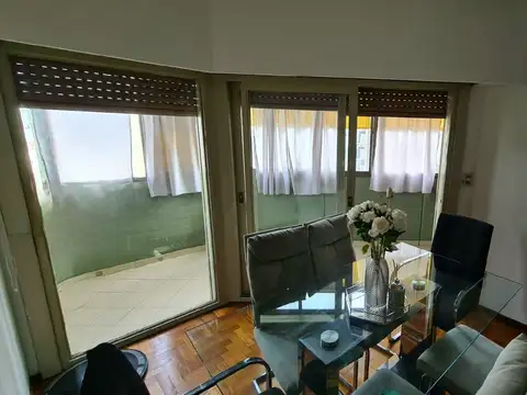 Riobamba 1000, Piso 10