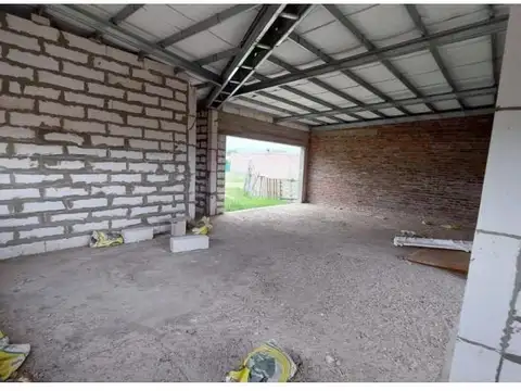 Gran oportunidad! Casa 70% terminada, CREDITO HIPOTECARIO 