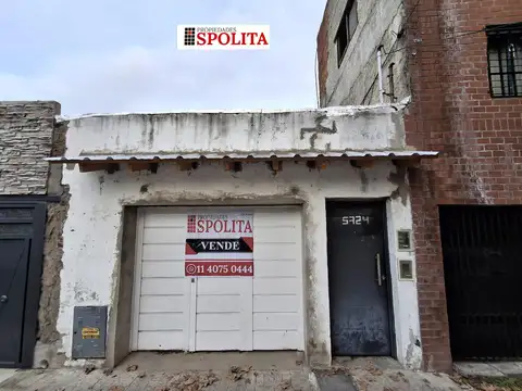 Casa 3 ambientes con 1 baño