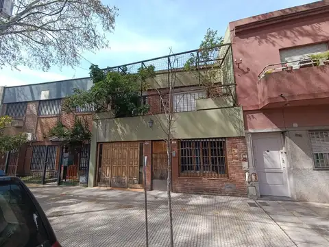 Depto Tipo Casa en Venta de 4 ambientes