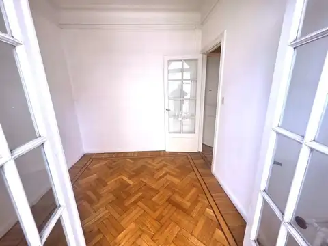 ALQUILER OFICINA 75m2 CENTRO Zona "Catalinas"sobre Av. Córdoba 400 diagonal a Galería...