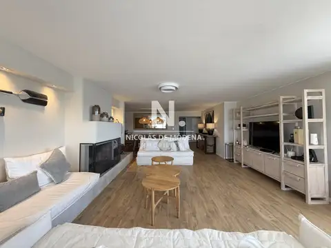 Departamento en Alquiler de 4 ambientes