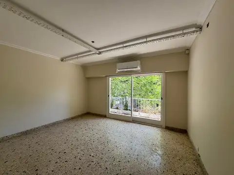 Local en Alquiler en Villa Luro, $ 1.950.000