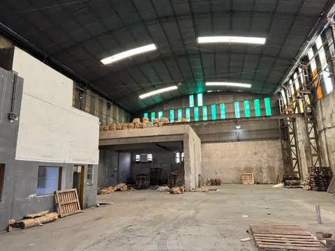 Av. Marcelo Torcuato de Alvear  al 3300