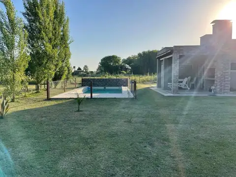 Quinta en Venta en 25 De Mayo, USD 85.000