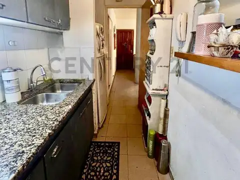 DEPARTAMENTO EN COMPLEJO CERRADO . DOS DORMITORIOS, PATIO Y PARRILLA. DESARROLLADO EN PLANTA BAJA
