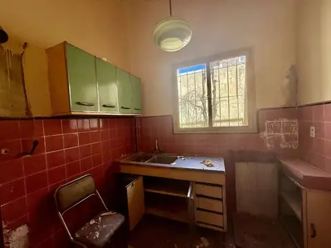 DEPARTAMENTO 2 AMBIENTES MAS LOCAL COMERCIAL