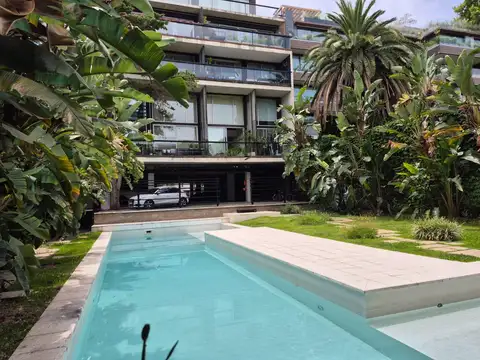 La Lucila Libertador al rio, muy lindo Departamento en venta en excelente zona, cochera y baulera