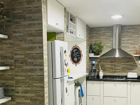 Depto Tipo Casa 4 ambientes con 2 baños