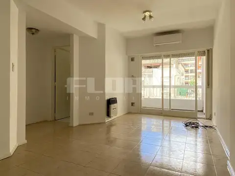 Roque Saenz Peña al 1500