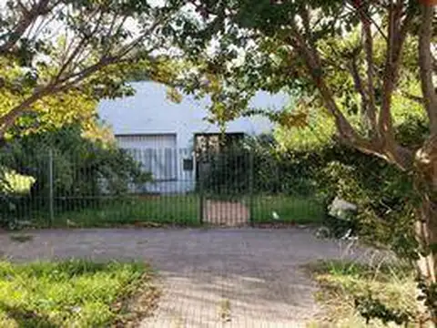 Terreno ubicado en el casco de La Plata, provincia de Buenos Aires.