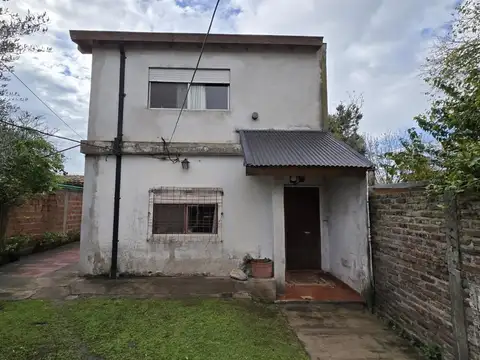 Casa en Venta con 7 cocheras
