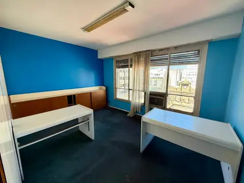 Oficina en Venta 50 años