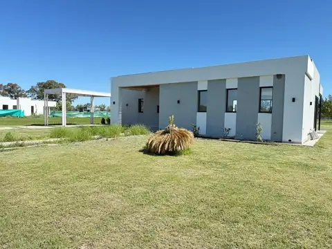 Casa en Venta en Canning, USD 210.000