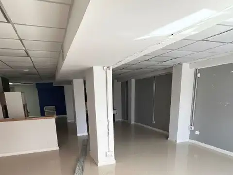 Oficina en Venta en Centro, USD 240.000