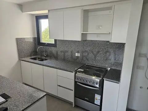 Av. 25 de Mayo 1700, Piso 7