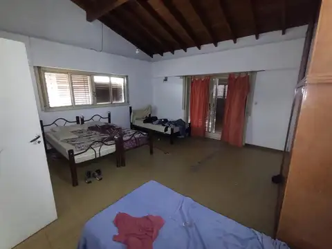 Casa 7 ambientes con 3 baños