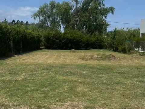 176 e 48 y 49 - Barrio Villa El Tala