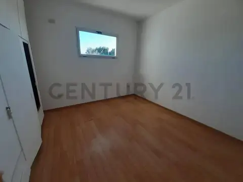 7 esquina 522 bis , Piso 0