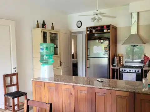 Alquiler  Anual Precio a Consultar ESCOBAR  CASA  5 dormitorios  Pileta Barrio Haras Santa María