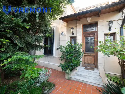 Casa en Venta en Flores Sur, USD 355.000