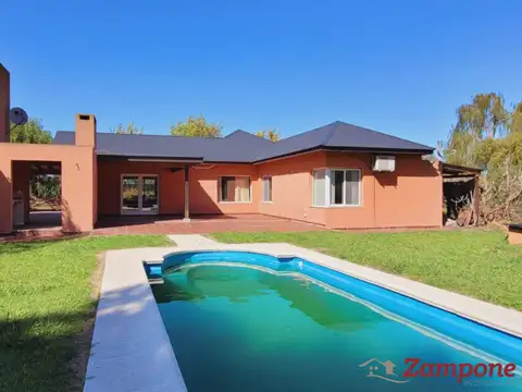 Casa 4 ambientes con 1 baño