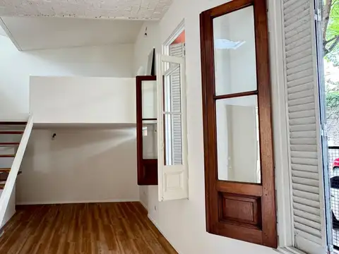 Depto Tipo Casa en Venta de 1 dormitorio
