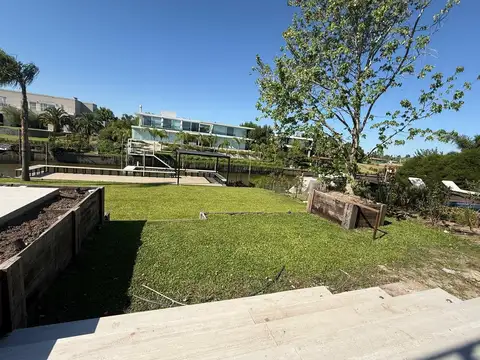 Casa en  venta en EL YACHT de Nordelta