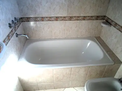 Galpon en Venta 11  mts Fondo