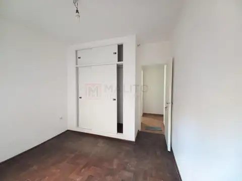 Depto Tipo Casa en Venta 40 años