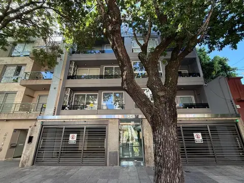 AV: Ruiz Huidobro 2200