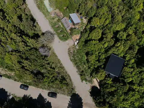 Lomas del Cauquen e/ los buchu  y los espinos