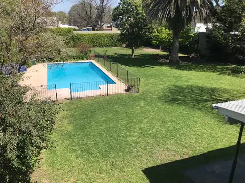 Casa 5 ambientes con 5 baños