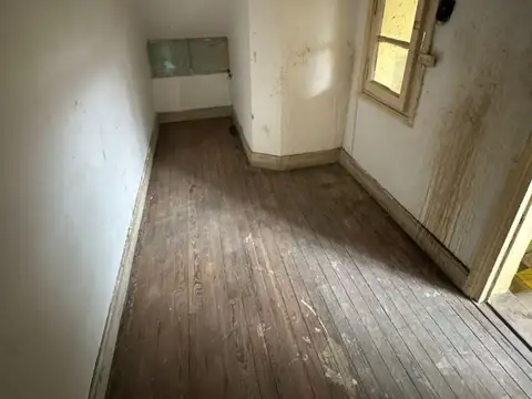 Depto Tipo Casa en Venta de 5 ambientes