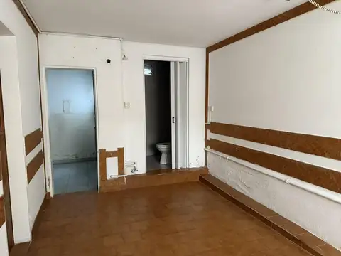 Casa 7 ambientes con 3 baños