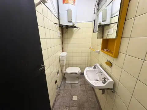 Local en Alquiler 50 años