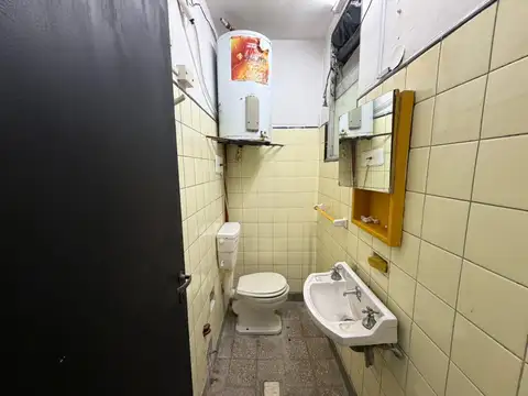 Local en Alquiler en San Cristobal, $ 300.000