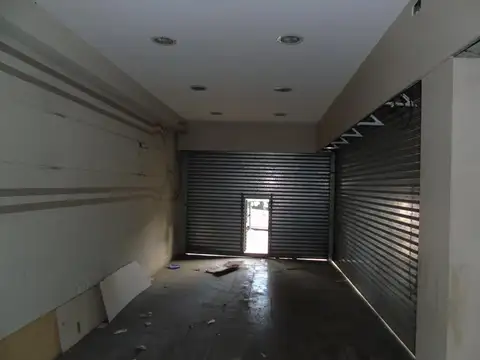 Local en Alquiler en La Plata, $ 600.000