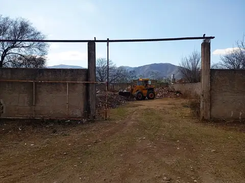 Terreno en Venta en La Falda, USD 27.000