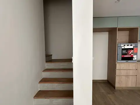 Casa 4 ambientes con 3 baños