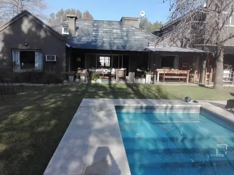 Casa en Alquiler de 6 dormitorios