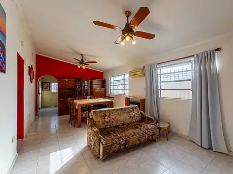 CASA EN VENTA FISHERTON