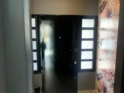 Local en Venta en Ramos Mejia, USD 420.000