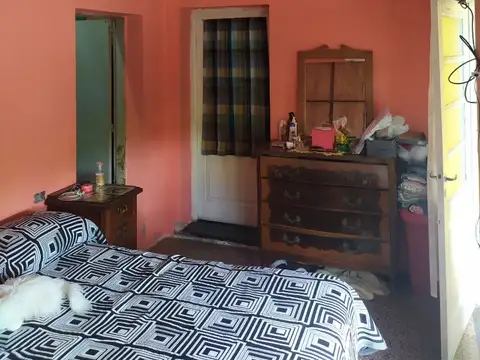 Casa en Venta con 4 cocheras