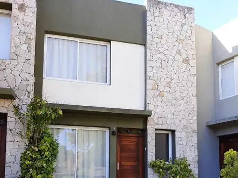 Pinamar | Duplex Centauro - A1.