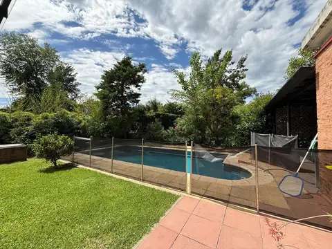 Casa en Venta al Este