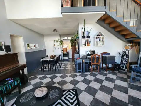 Departamento 3 amb. amplios en 2 plantas