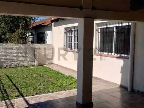 12 Bis y 85 , Piso 0