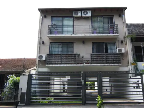 Liniers al 400 entre Haedo y Gral Paz